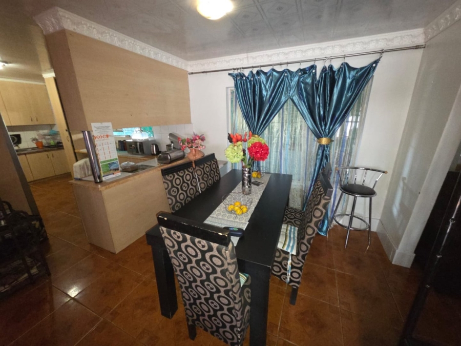3 Bedroom Property for Sale in Lourierpark Free State